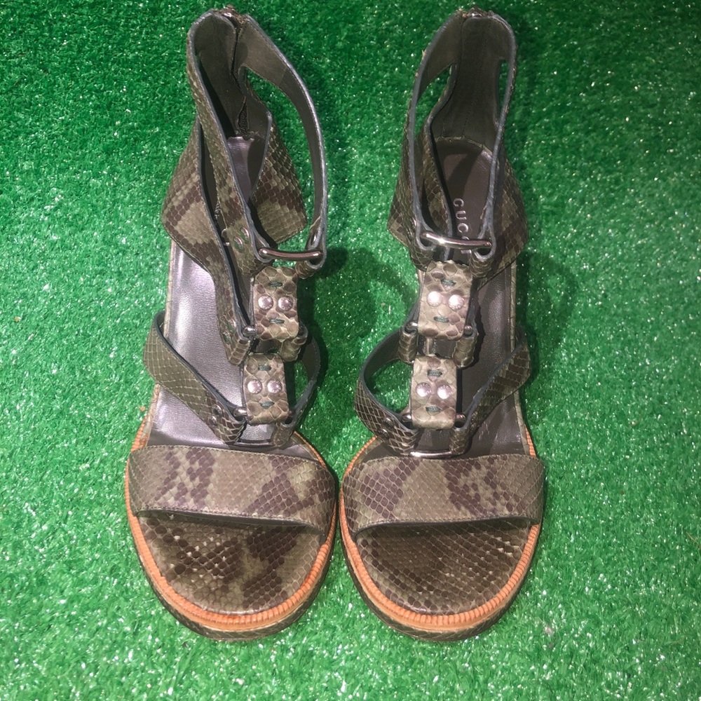 Gucci gladiator sandal size 39.5 in snakeskin green - Picture 1 of 9